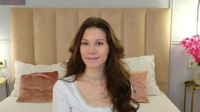 MaryNixon  online show from October 9, 5:33 am