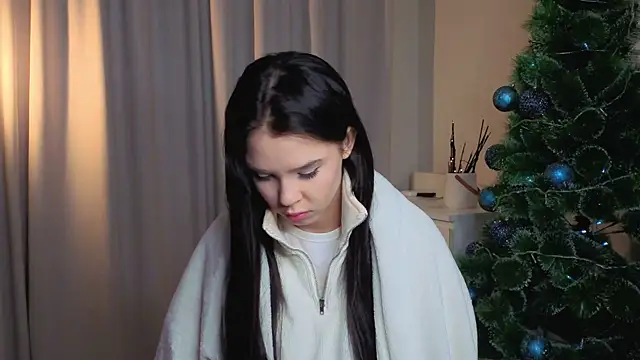 slyshypie online show from January 12, 1:05 pm