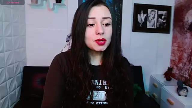 Eva Roussell online show from April 23, 2:30 pm