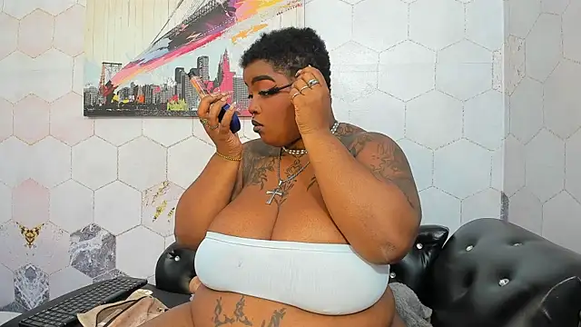 Anaa Fuentess online show from April 23, 12:29 pm