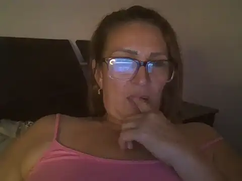 MiaVega online show from September 26, 3:15 am