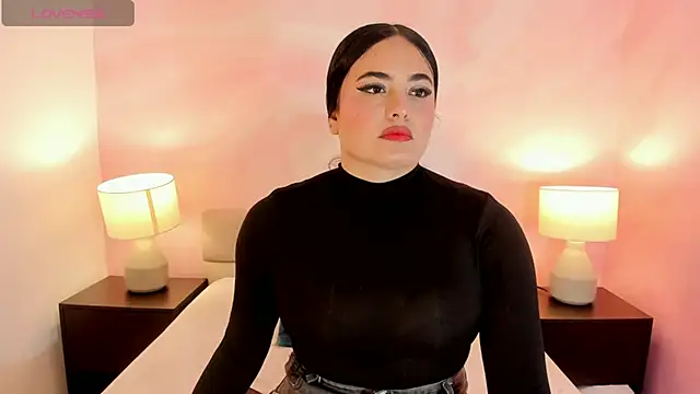 sofiiacarson online show from April 23, 7:38 pm