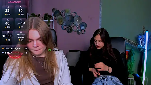 Snapshot of veronica_bubble chatting on October 6, 8:02 pm veronica bubble online show from October 6, 8:02 pm