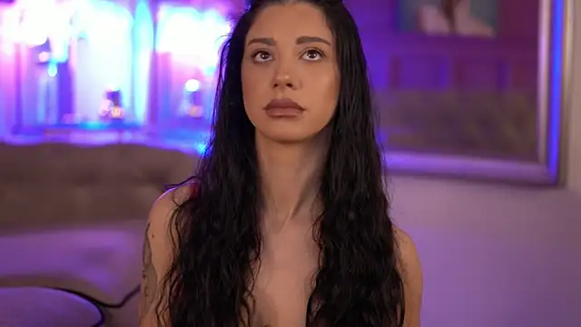 ArinaCarter online show from October 7, 5:28 pm