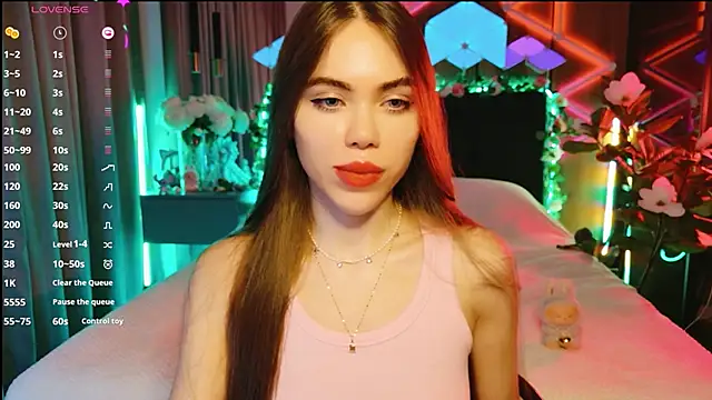 MimiFors online show from September 27, 5:53 pm