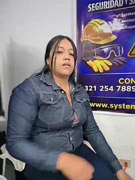 -Mia1 online show from April 21, 12:45 pm