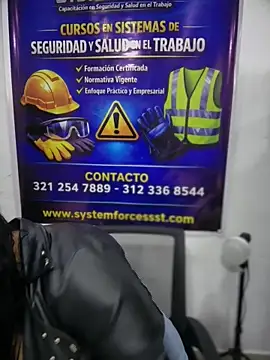 -Mia1 online show from April 24, 2:20 pm