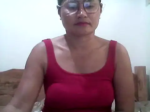 nathalie0045 online show from June 9, 6:46 am
