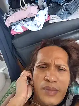 Creamycumdollx online show from October 24, 10:50 pm