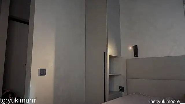 iamyuki online show from February 22, 4:57 am