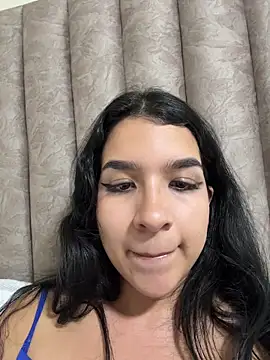 GiaCutee online show from April 29, 11:43 pm