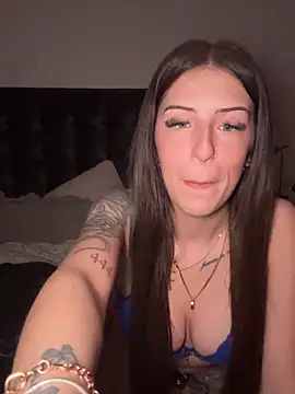 Snapshot of lisapeperoni chatting on October 18, 11:17 pm lisapeperoni online show from October 18, 11:17 pm