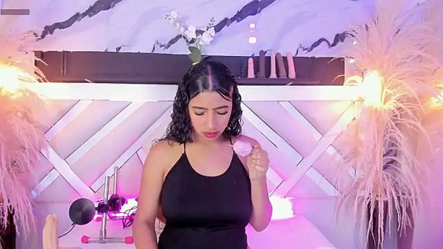 Zoe-Johnson  online show from April 14, 9:48 pm