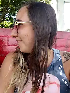 isabella lovem online show from April 21, 4:25 pm