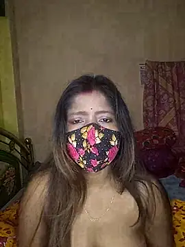 Love143A online show from December 3, 4:04 am