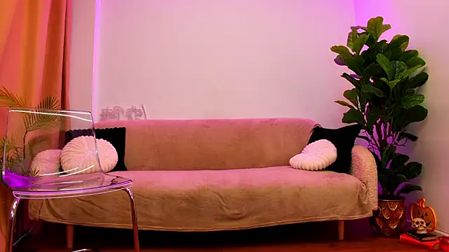 Angel  Vibe online show from April 20, 7:39 pm