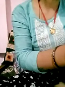 Hot tin74 online show from April 11, 4:10 pm