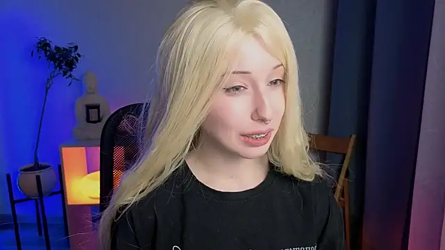 YukiMisa online show from April 24, 6:54 pm