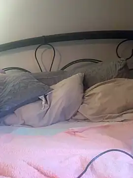 DiamondBlaz3 online show from February 4, 8:01 pm