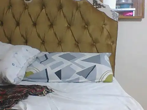 PureBliss- online show from September 18, 6:06 pm