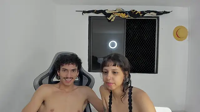 Snapshot of lordpussy__ chatting on October 16, 4:04 am lordpussy online show from October 16, 4:04 am