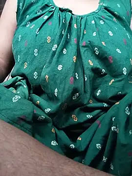 Hot-Jasmin online show from July 23, 1:58 am