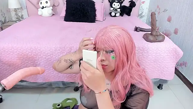 SafiroAgataaa online show from April 18, 3:20 am