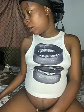 Crazyqueenxxx online show from April 26, 2:04 pm