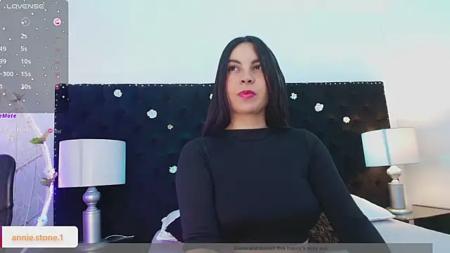 AnniEsstone online show from September 18, 12:04 pm