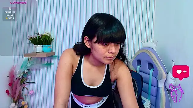 kataleya  18 online show from June 12, 7:44 pm