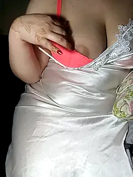 Aomtiz8 online show from April 21, 3:02 am