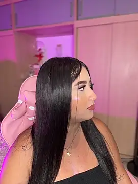 Emiily Moore1 online show from April 10, 11:44 pm