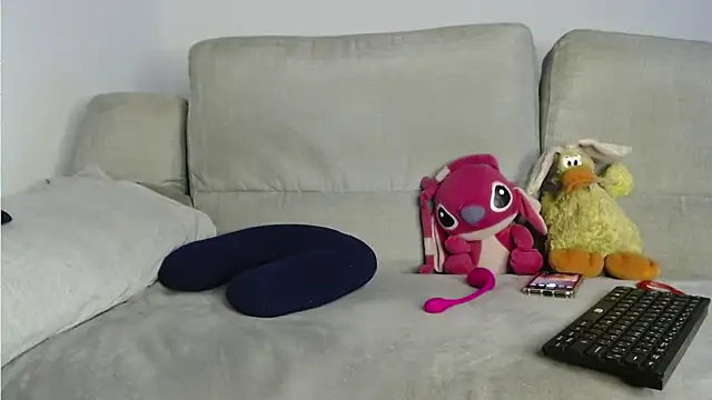 Raycatt1 online show from April 25, 12:08 pm