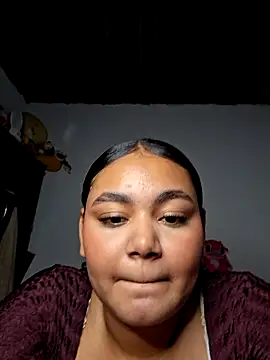 Siarawilliams  online show from March 12, 12:02 am