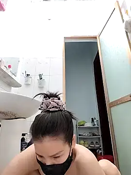 simsim-00 online show from April 19, 8:00 pm