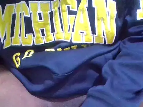 chocolatebarbiee online show from November 21, 1:57 pm