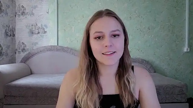 Snapshot of ShyMistery chatting on October 13, 11:02 am ShyMistery online show from October 13, 11:02 am