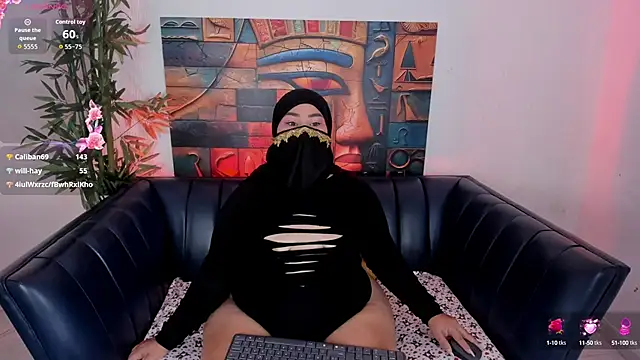 samanee konn online show from October 3, 8:58 pm