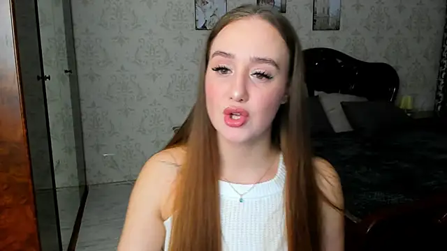 SabrinaCandi online show from November 13, 3:38 am