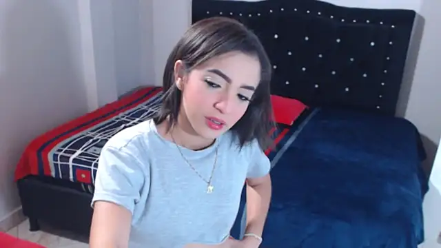 Coraline Playful online show from November 28, 2:42 pm