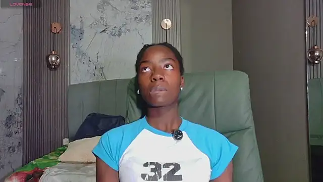 katia green1 online show from November 17, 1:45 pm