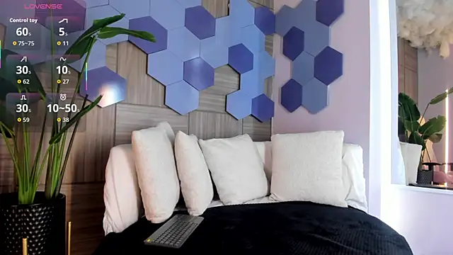 MilaGrace1 online show from October 28, 10:54 am