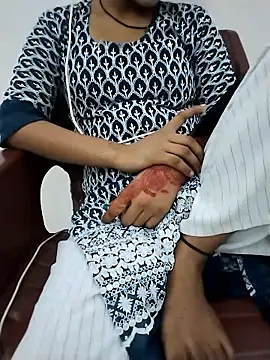 Snapshot of Student_girl2 chatting on October 8, 3:27 pm Student girl2 online show from October 8, 3:27 pm