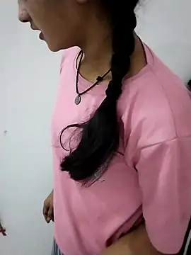 Snapshot of Student_girl2 chatting on October 14, 10:07 am Student girl2 online show from October 14, 10:07 am