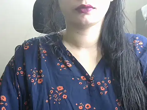 SexyNeylar online show from March 12, 12:41 pm