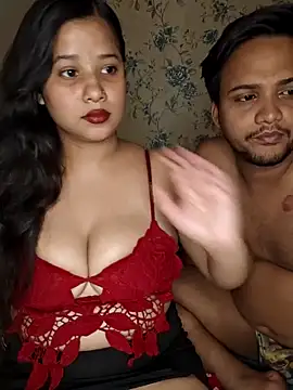 priyaverma00 online show from April 26, 5:54 pm