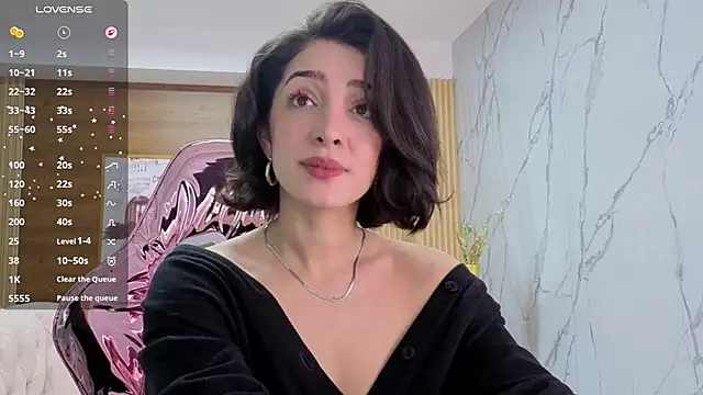 sara lopez s online show from April 23, 1:57 pm