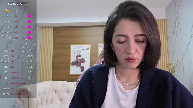 sara lopez s online show from April 21, 2:02 pm