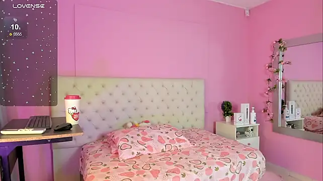 kiity horny  online show from April 21, 12:34 pm