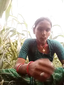 Snapshot of Idhika_Jha chatting on September 23, 12:47 pm Idhika Jha online show from September 23, 12:47 pm